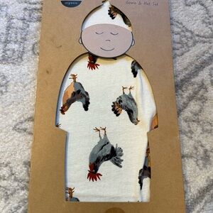 MILKBARN Chicken Organic Cotton Newborn Gown & Hat Set